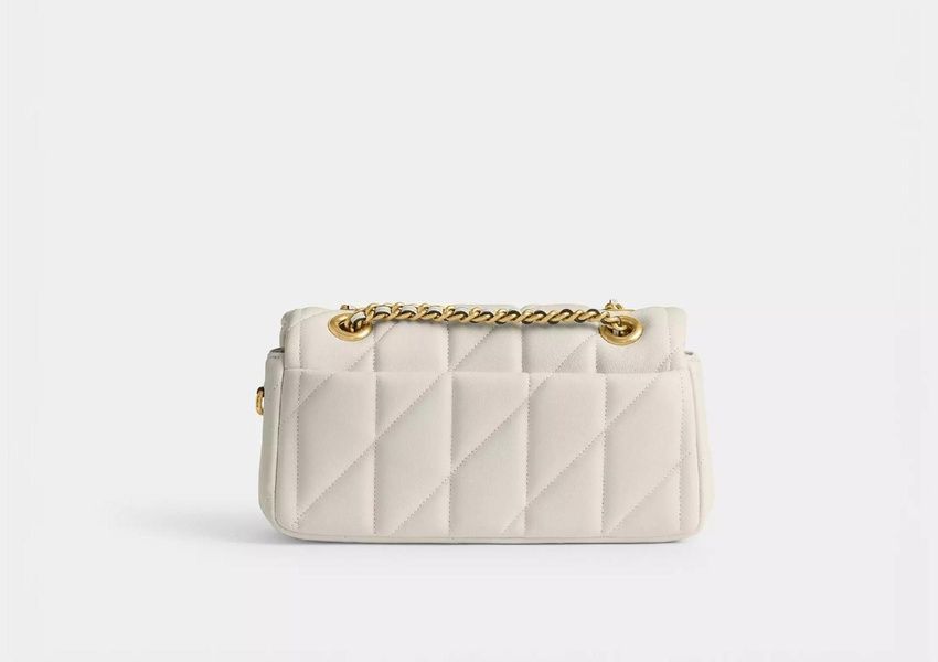 Сумка Coach Tabby Shoulder Bag 20 With Pillow Quilting Brass/Chalk 195031264160 фото