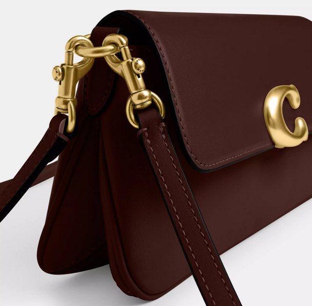 Женская кожаная сумка Coach Jet Shoulder Bag Brass/Maple 193971551685 фото
