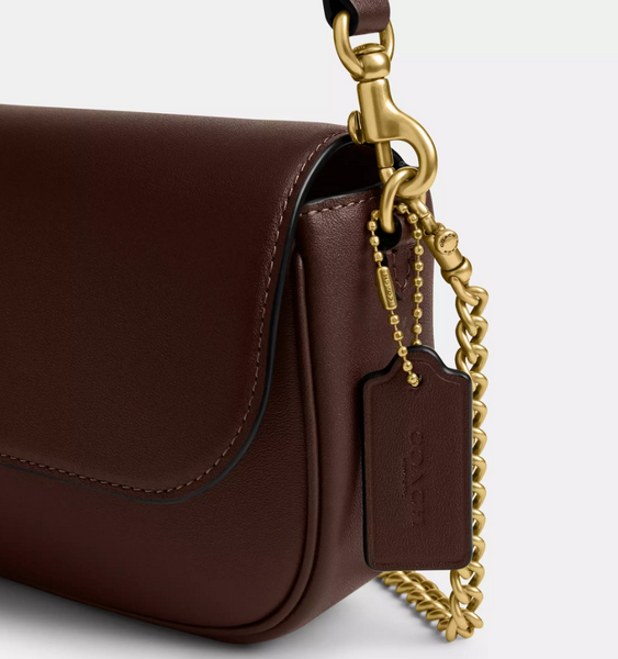 Женская кожаная сумка Coach Brook Flap Chain Bag Brass/Maple b130808 фото
