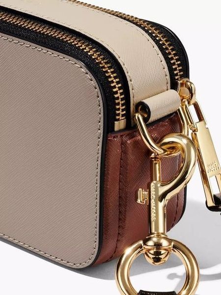 Кожаная сумка Marc Jacobs Snapshot Camera Bag Cement Multi 1040 фото