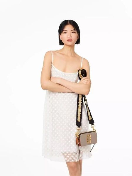 Кожаная сумка Marc Jacobs Snapshot Camera Bag Cement Multi 1040 фото